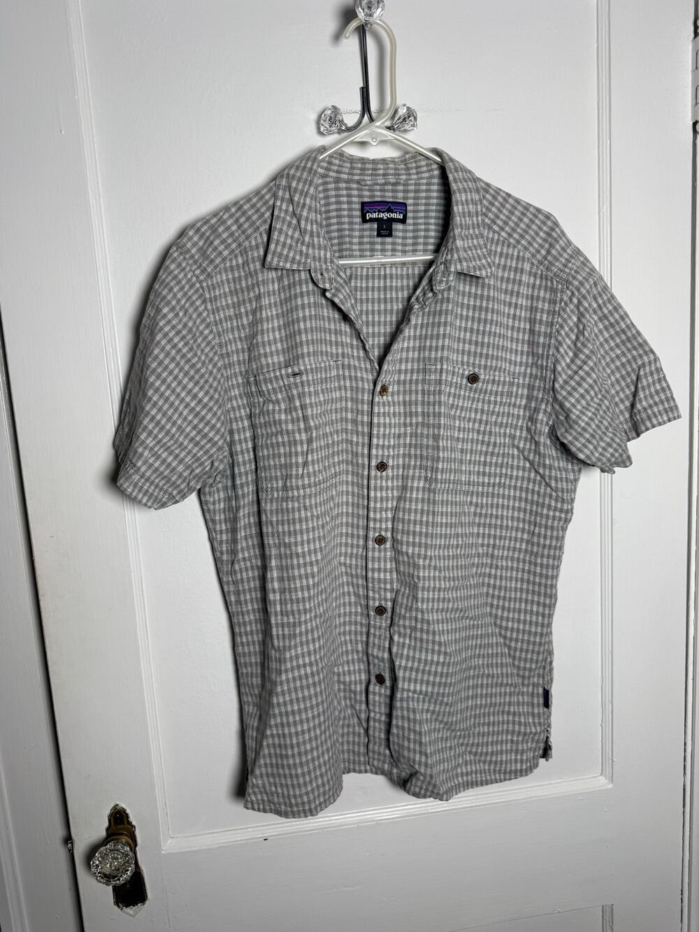 Patagonia Back Step Shirt Mens L Gray Plaid Short Sleeve Button Up SP16 53139